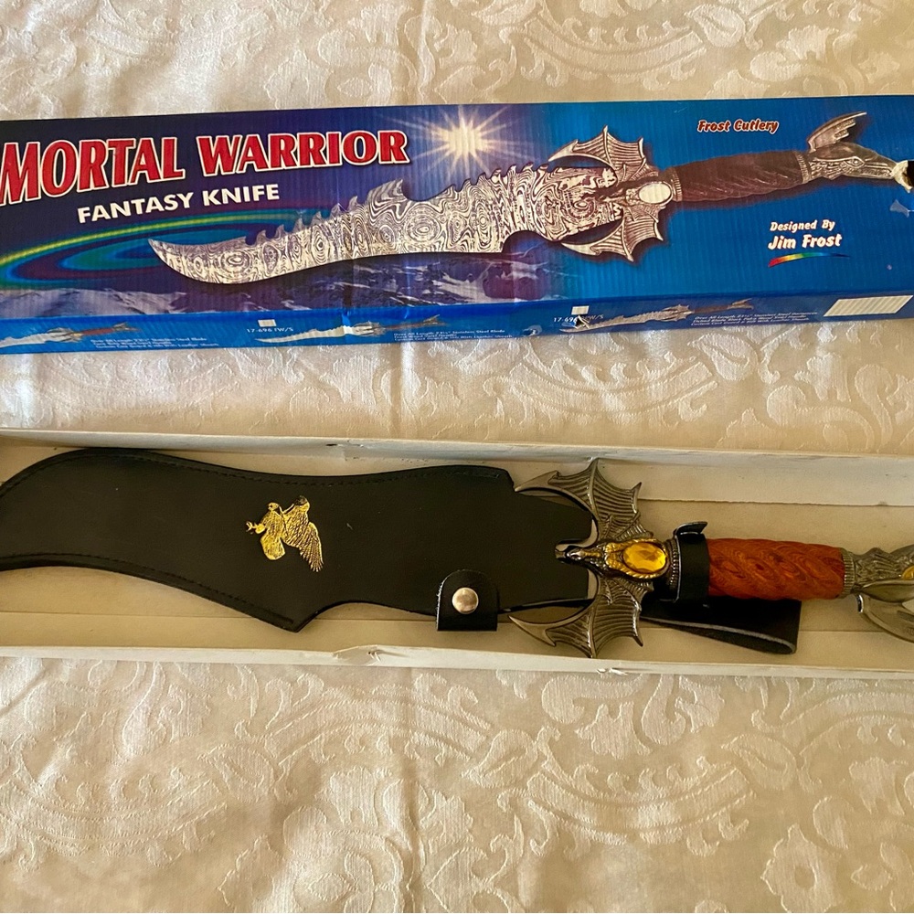 Mortal Warrior Fantasy Knife with Sheath